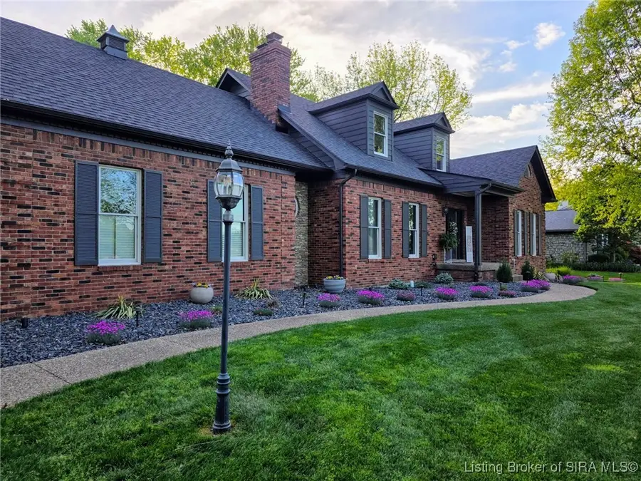 1609 Tall Oaks Drive, Jeffersonville, IN 47130 - Image #2