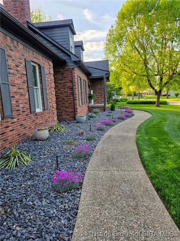 1609 Tall Oaks Drive, Jeffersonville, IN 47130 - Image #3