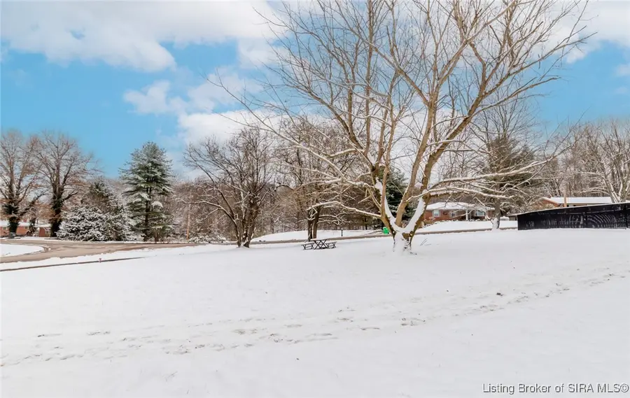 2828 Andrea Drive, Floyds Knobs, IN 47119 - Image #3