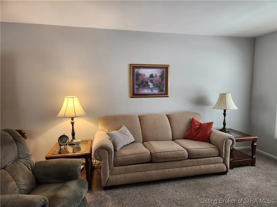 1201 Spruce Drive, Jeffersonville, IN 47130 - Image #3