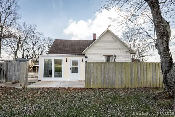 5735 Elizabeth New Middletown Road Se, Elizabeth, IN 47117