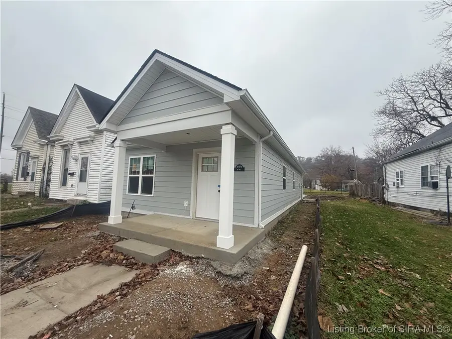 219 W 8th Street, New Albany, IN 47150 - Image #2