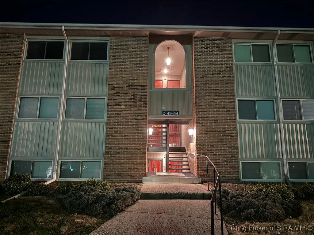 53 Lakeshore Drive, Clarksville, IN 47129 - Image #1