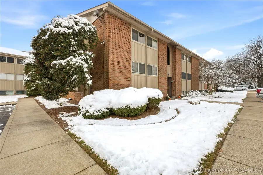 5 Lakeshore Drive, Clarksville, IN 47129 - Image #2