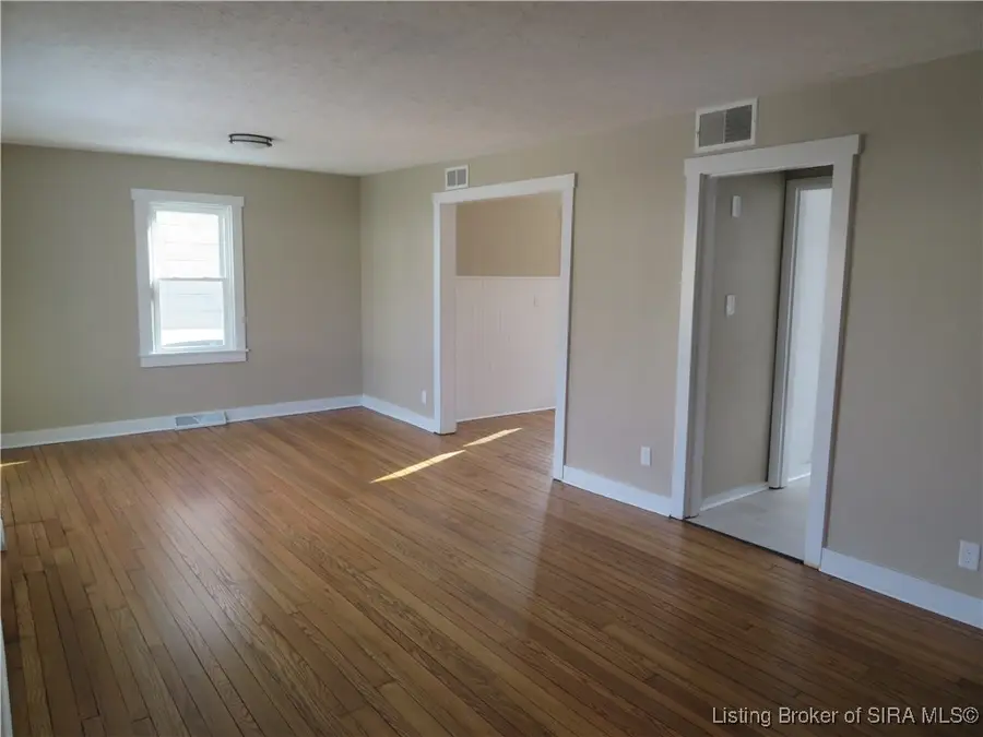 1713 Twin Oaks Drive, New Albany, IN 47150 - Image #3