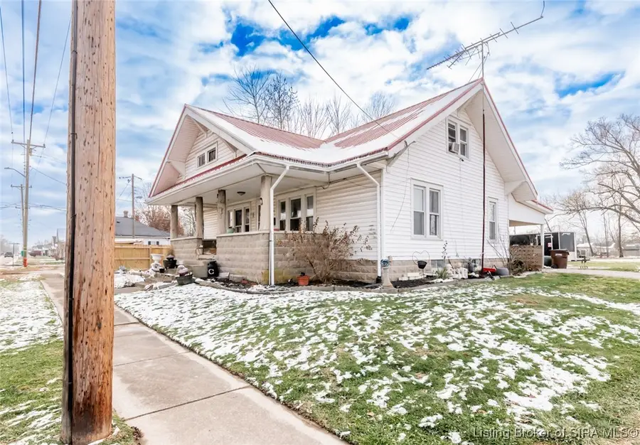 305 Moore Street, Crothersville, IN 47229 - Image #2