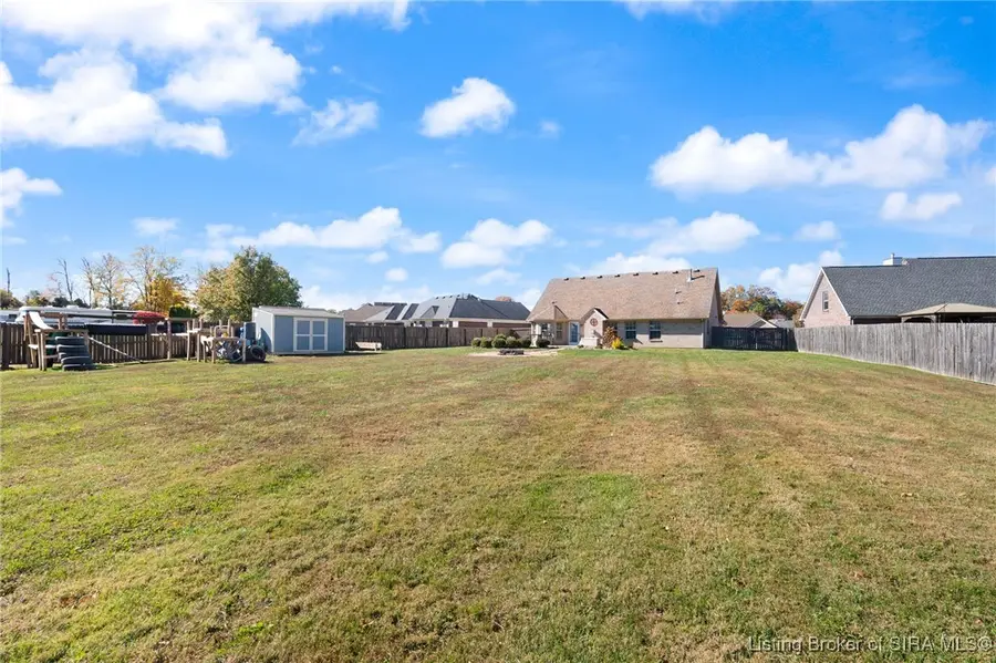 4139 Lakeside Drive, Sellersburg, IN 47172 - Image #3