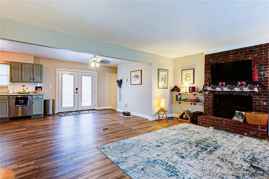 6216 Stacy Road, Charlestown, IN 47111 - Image #3