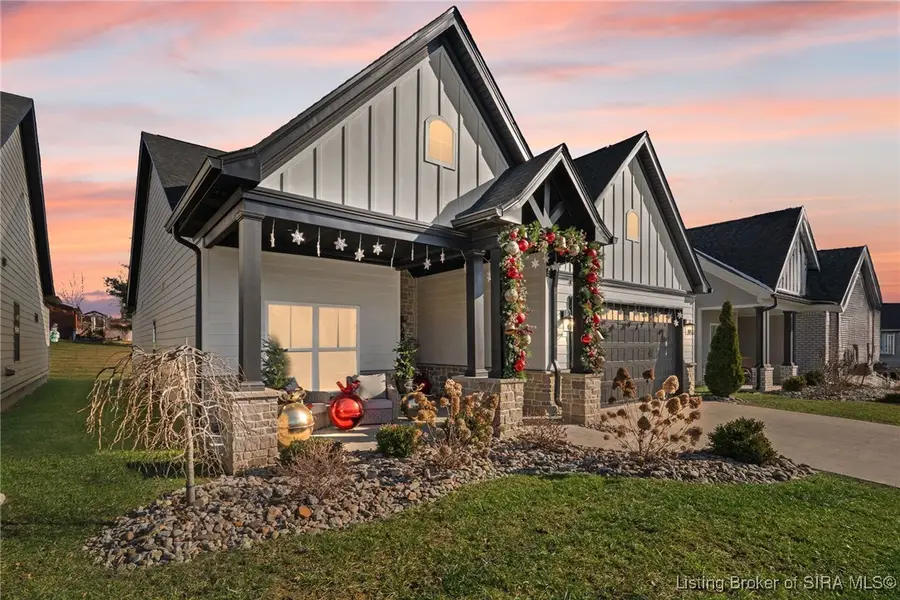 4146 Uhl Drive, Jeffersonville, IN 47130 - Image #2