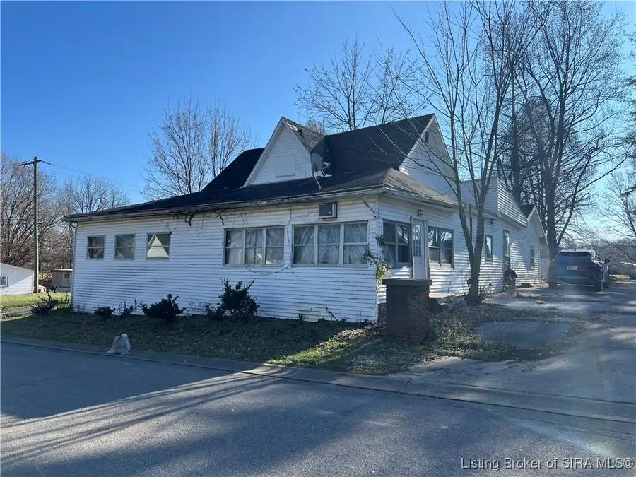 237 E Oak Street, Campbellsburg, IN 47108 - Image #2
