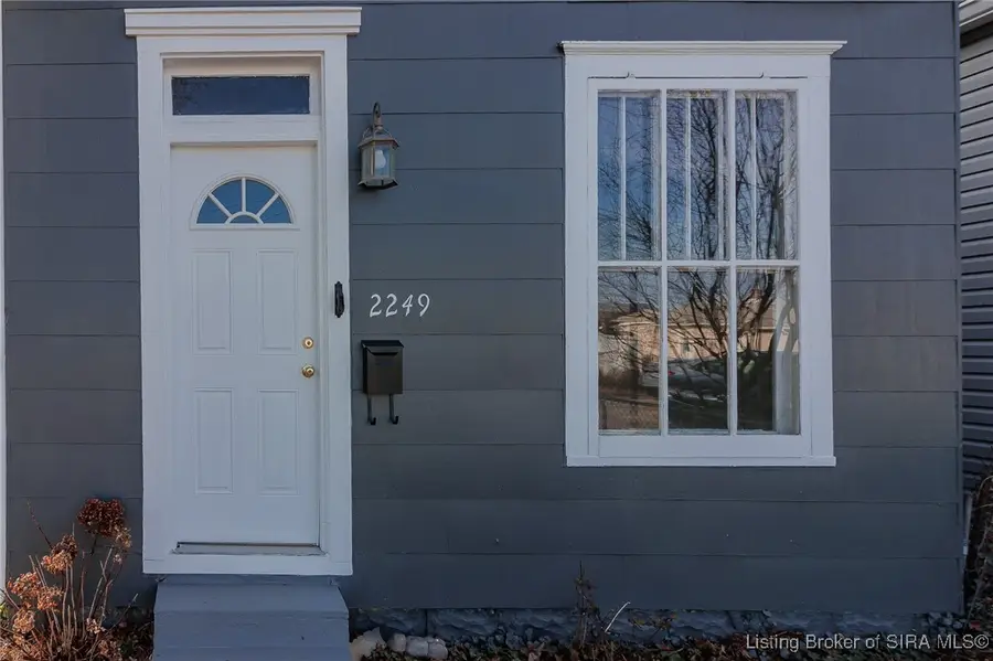 2249 Park Avenue, New Albany, IN 47150 - Image #2