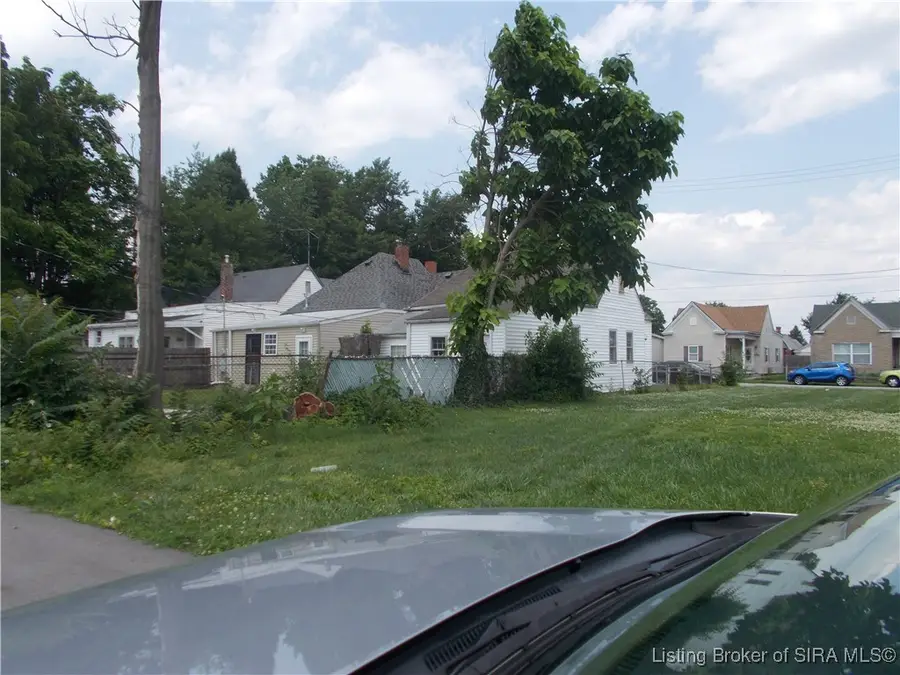 321 Galt Street, New Albany, IN 47150 - Image #3