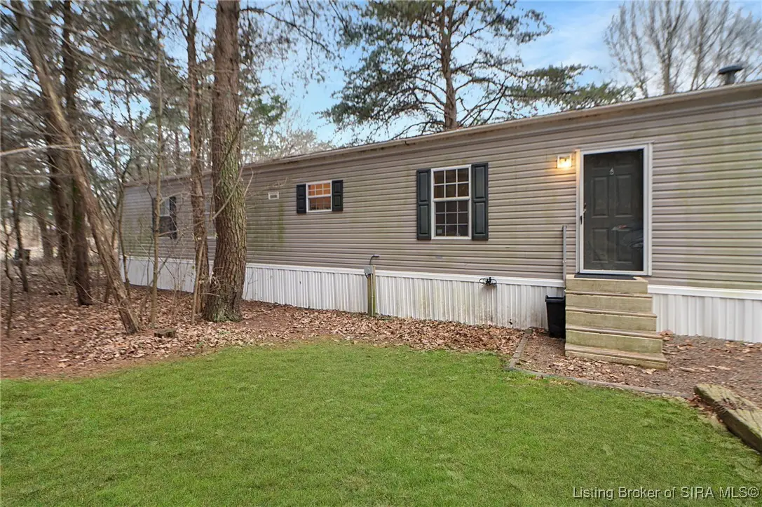 2316 W Vincennes Trail, Salem, IN 47167 - Image #1