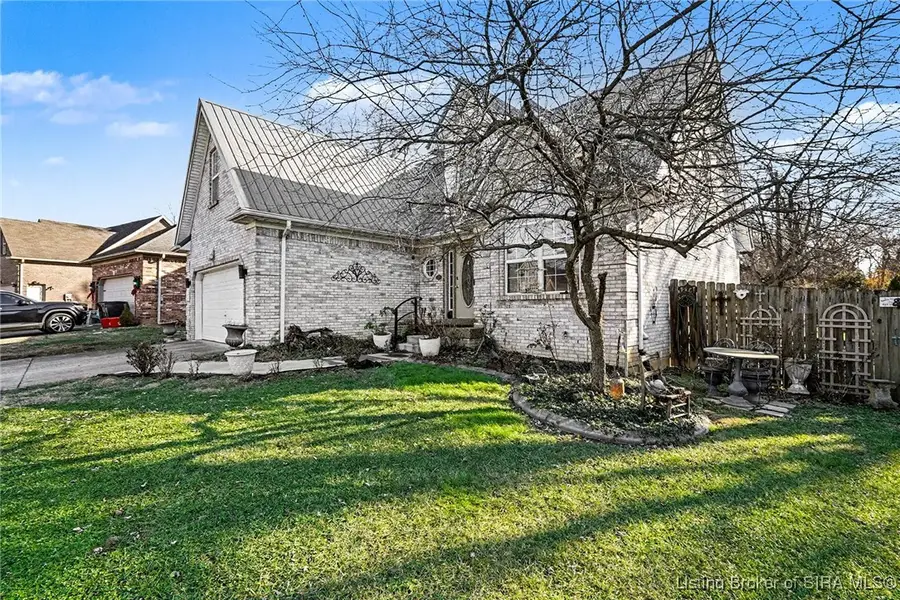 104 Blackiston Ridge Court, Clarksville, IN 47129 - Image #3