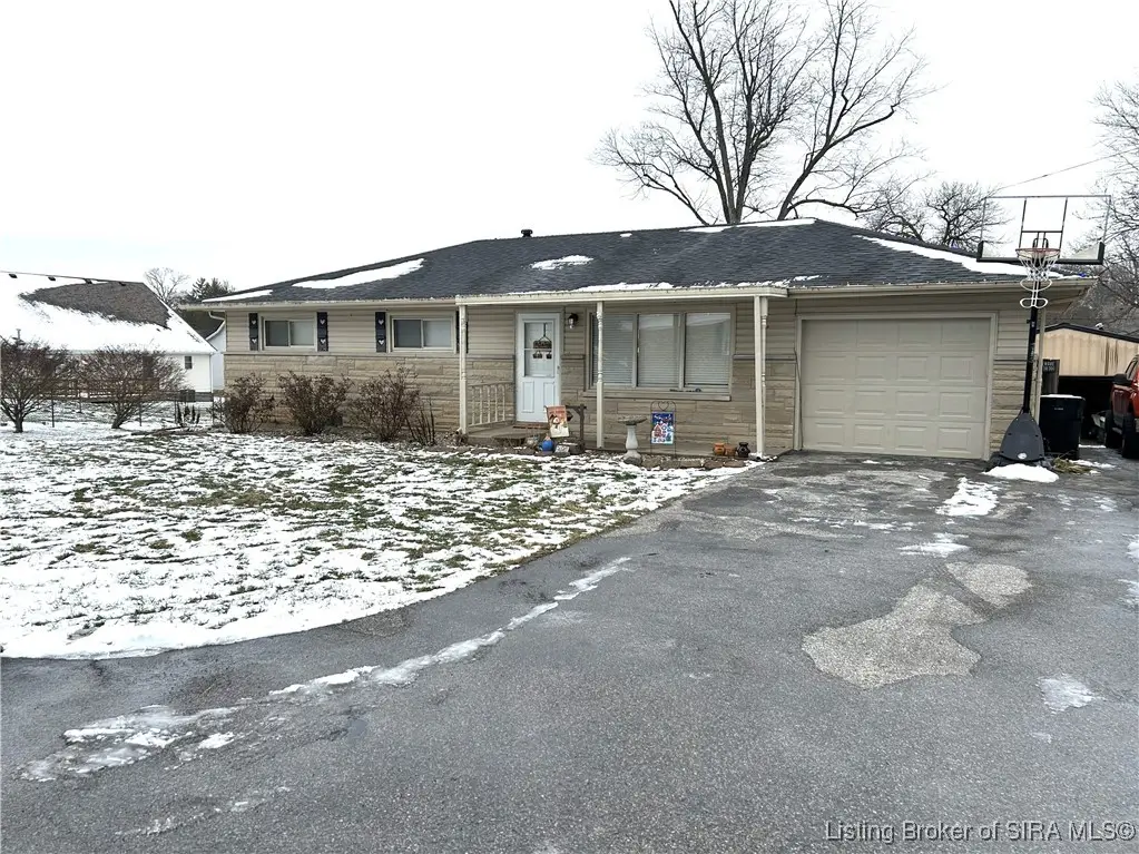 1206 Pinehurst, Madison, IN 47250 - Image #1