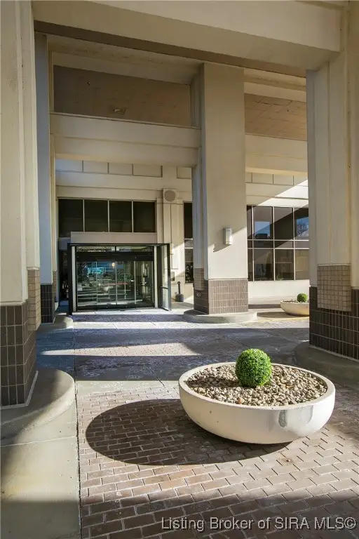 1 Riverpointe Plaza #820, Jeffersonville, IN 47130 - Image #2