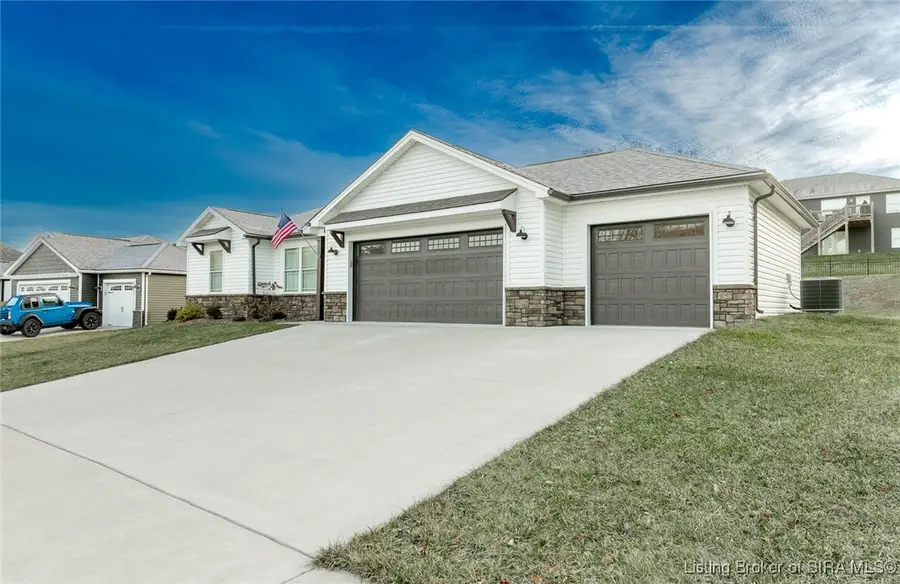 4105 Cedar Creek Court, Floyds Knobs, IN 47119 - Image #2