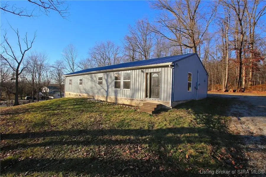 577 E Radio Tower Road, Scottsburg, IN 47170 - Image #2