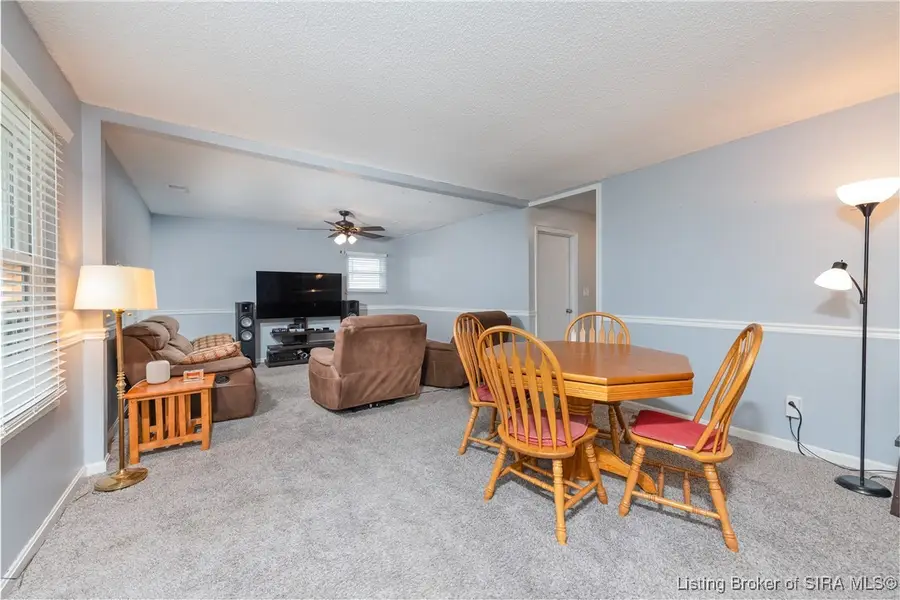 303 Pimlico Drive, New Albany, IN 47150 - Image #3