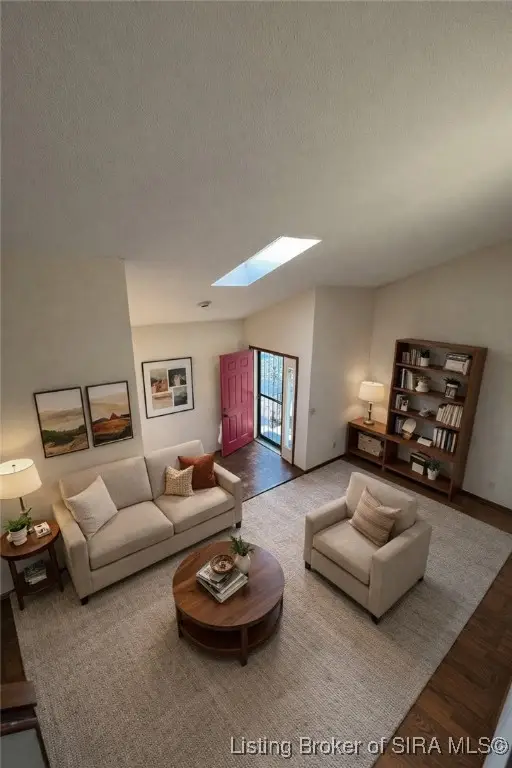 3015 Creek Ridge Drive, New Albany, IN 47150 - Image #2