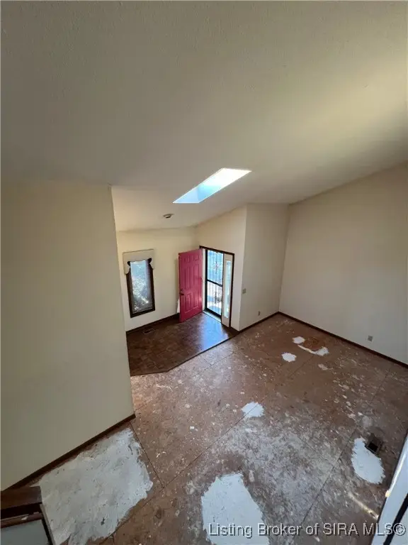 3015 Creek Ridge Drive, New Albany, IN 47150 - Image #3