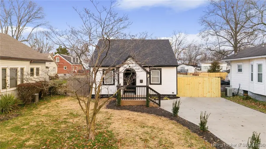 108 S Oak Street, Clarksville, IN 47129 - Image #2