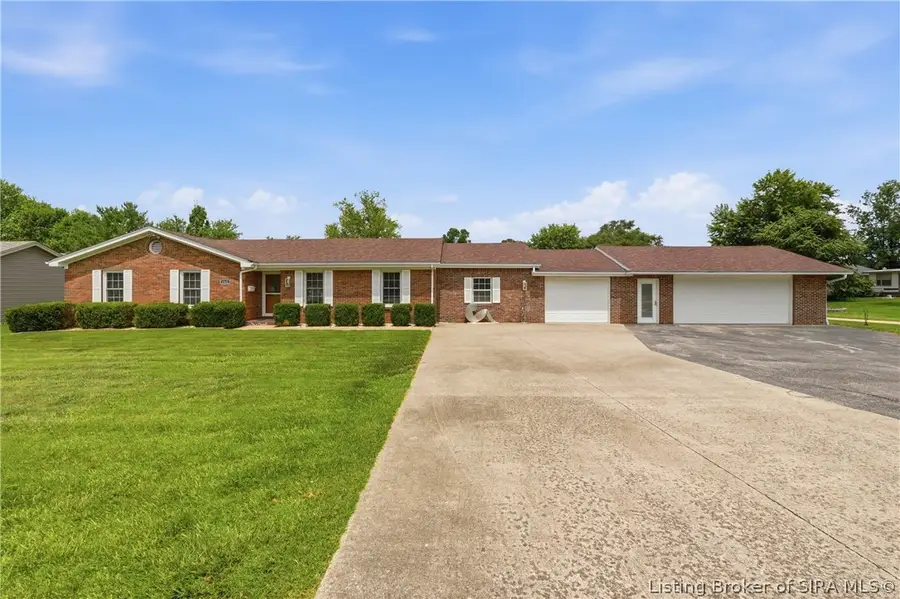 1221 Lindsey Street, Charlestown, IN 47111 - #2