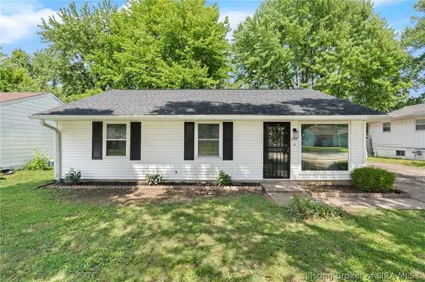 1716 Marlowe Drive, Clarksville, IN 47129