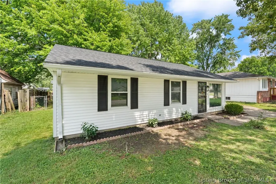 1716 Marlowe Drive, Clarksville, IN 47129 - #2