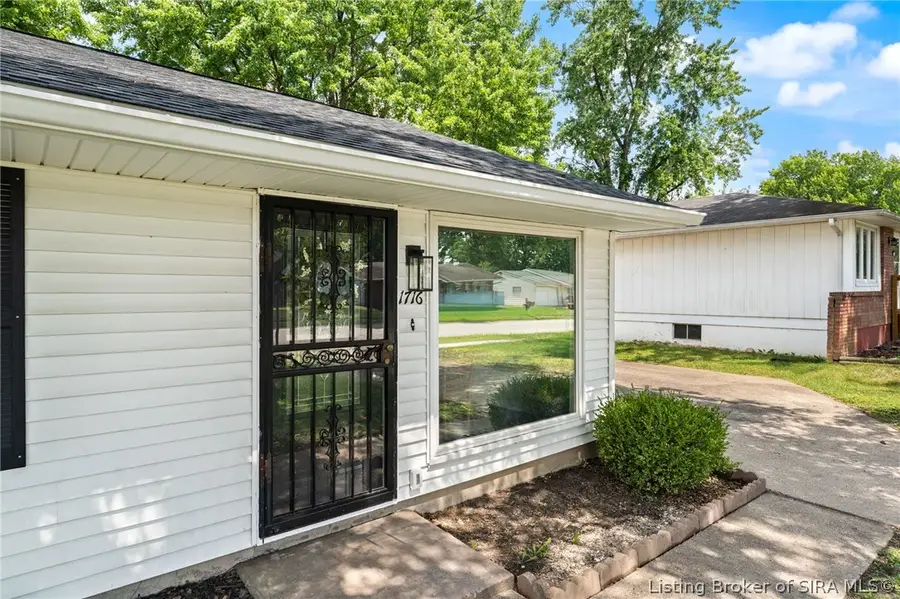 1716 Marlowe Drive, Clarksville, IN 47129 - #3