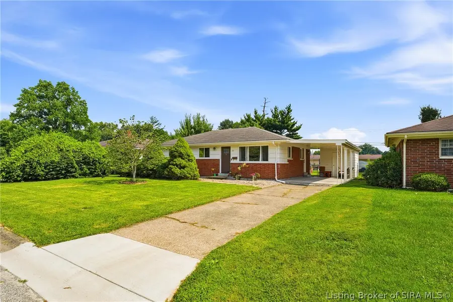 811 Marigold Drive, Jeffersonville, IN 47130 - #2