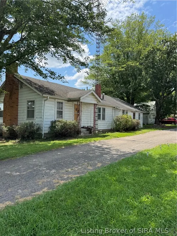 862 S Gardner Street, Vienna, IN 47170