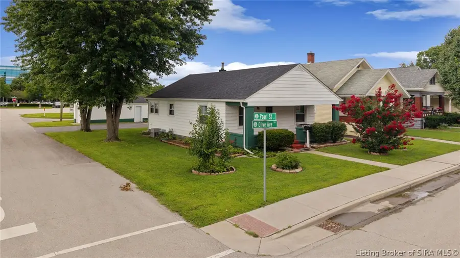 201 Olive Avenue, New Albany, IN 47150 - #2