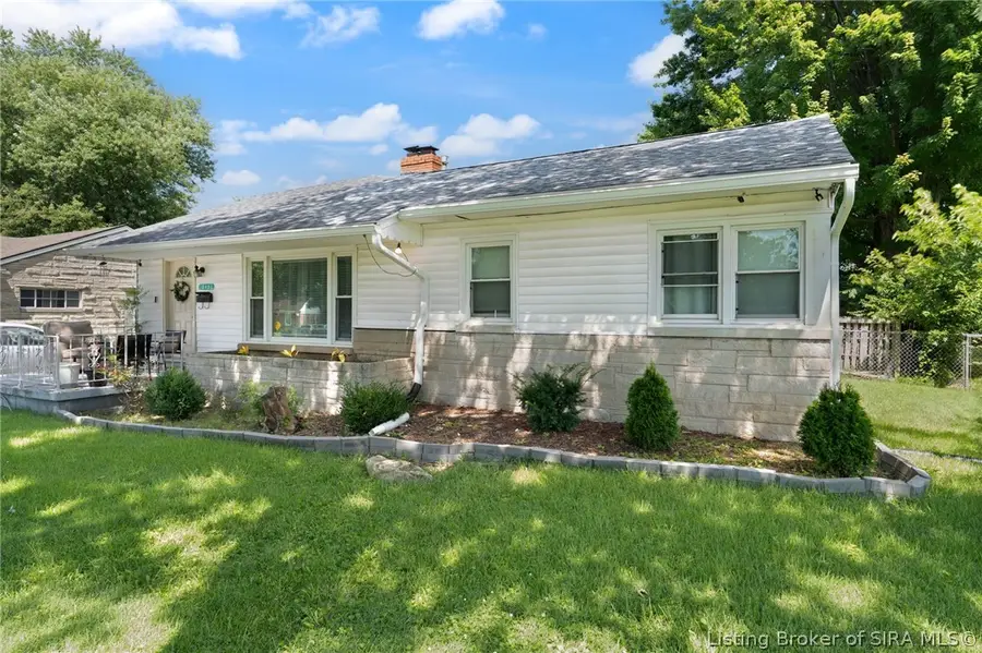 542 Kay Avenue, Sellersburg, IN 47172 - #2