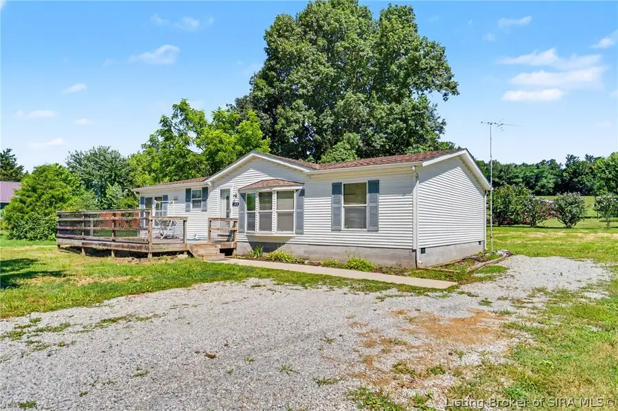 8390 Beech Street Se, Elizabeth, IN 47117 - #2