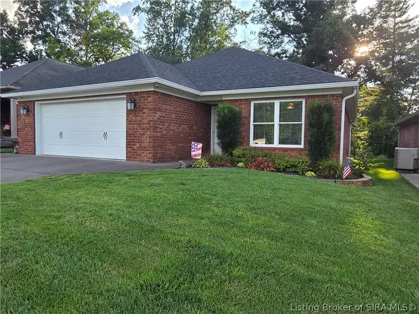 27 Old Capital Ridge, Corydon, IN 47112