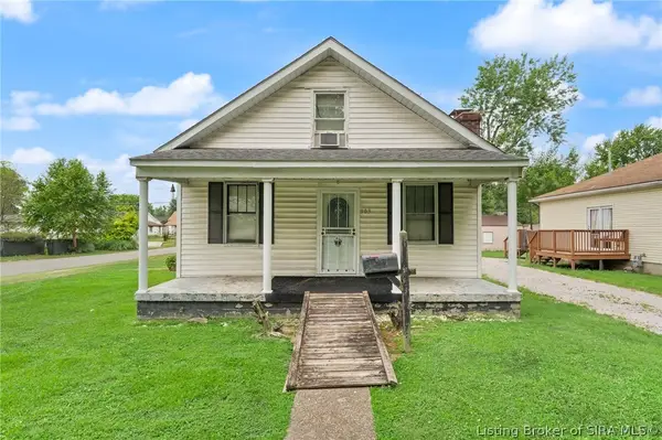 903 N Randolph Avenue, Clarksville, IN 47129