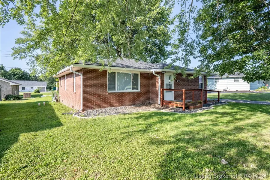 719 Smith Street, Scottsburg, IN 47170 - #2