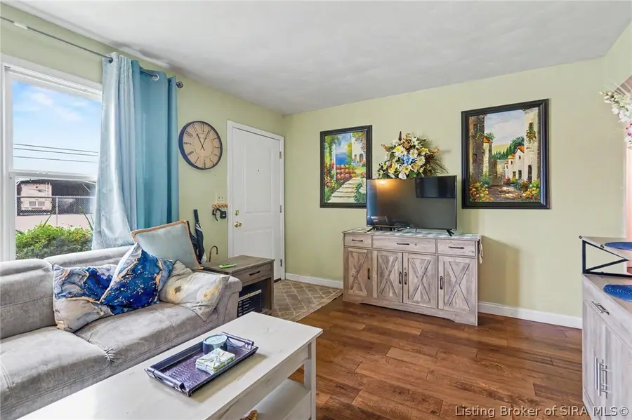 932 Whelan Lane, Jeffersonville, IN 47130 - #3