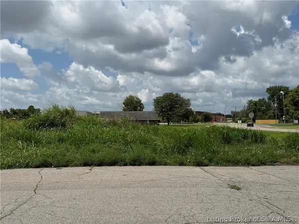 1127 Watt St (lot 101), Jeffersonville, IN 47130
