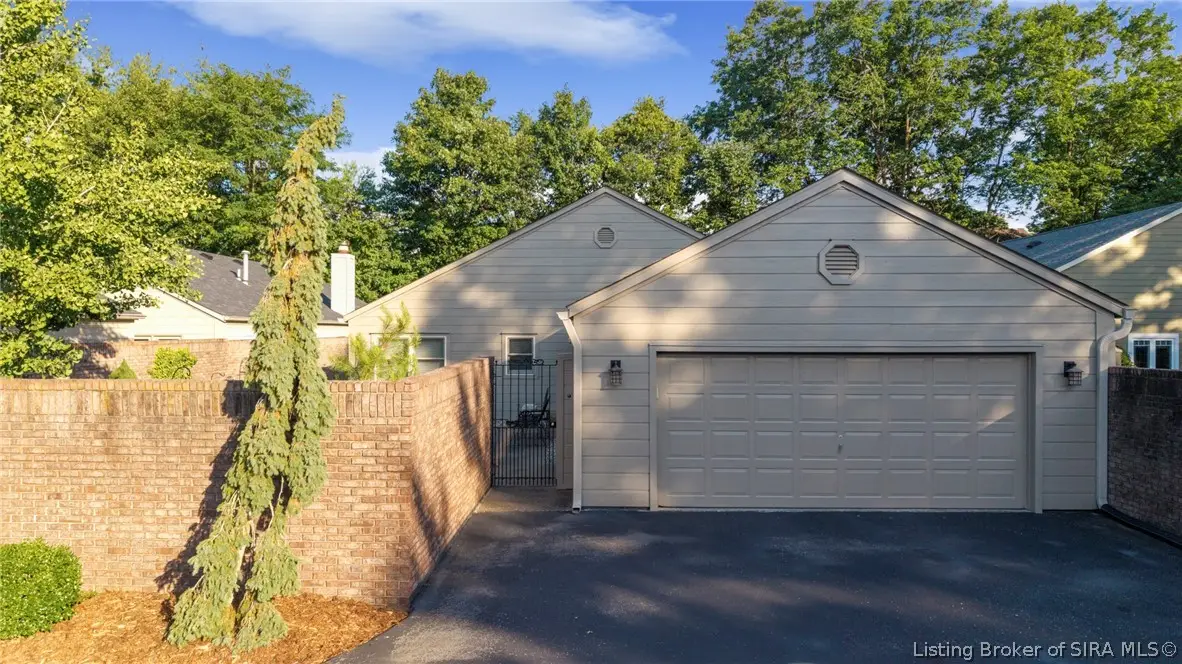 19 Abby, Jeffersonville, IN 47130 - #1