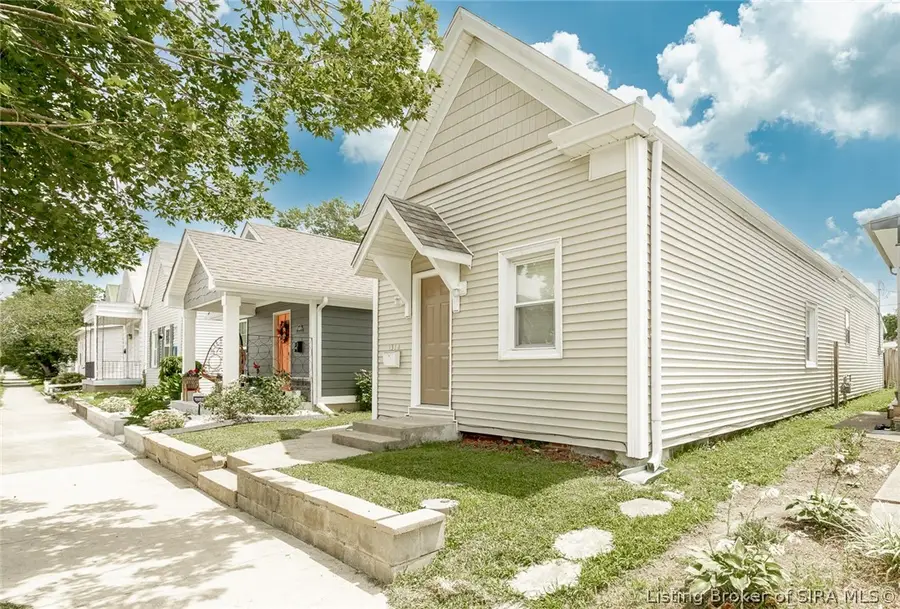 1318 Culbertson Avenue, New Albany, IN 47150 - #3