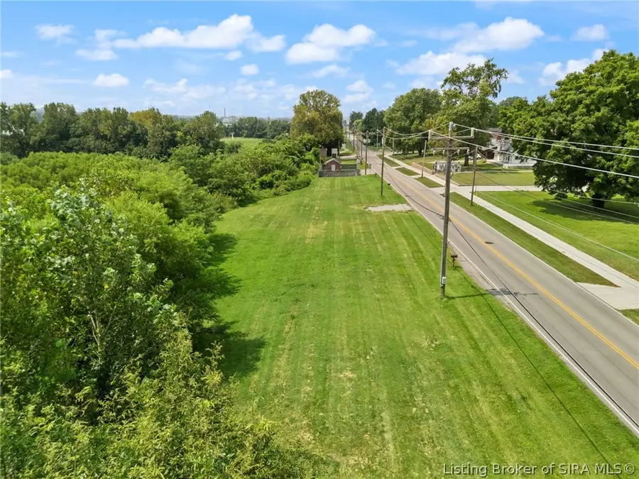 03 Utica Pike, Jeffersonville, IN 47130 - #3