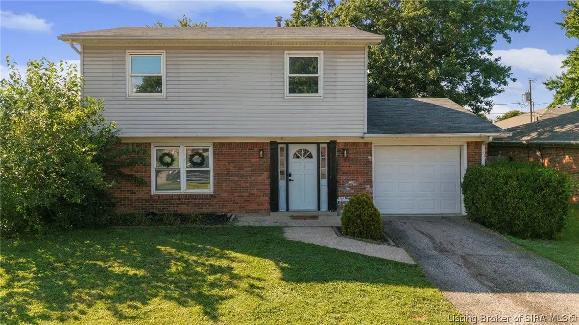 3103 Brian Drive, Jeffersonville, IN 47130 - #1