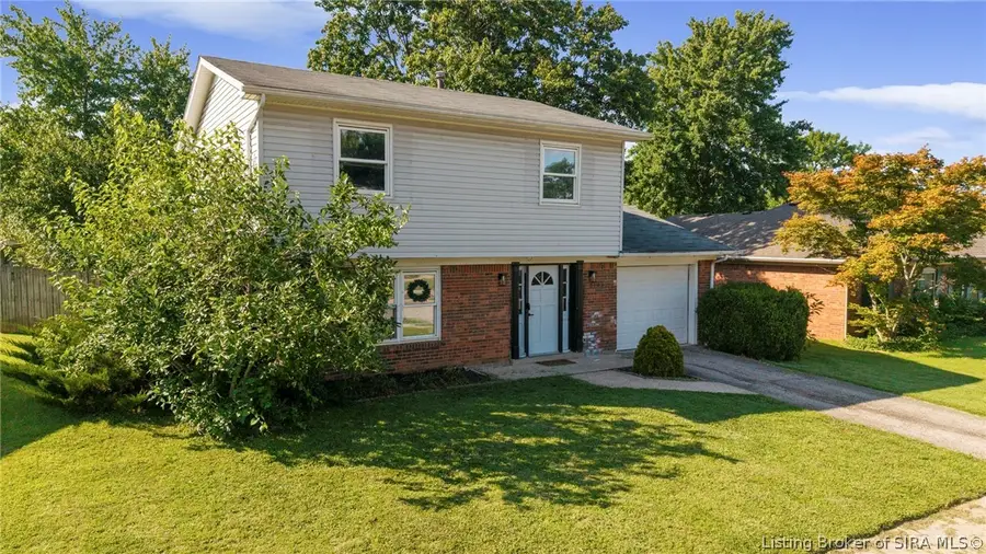 3103 Brian Drive, Jeffersonville, IN 47130 - #3