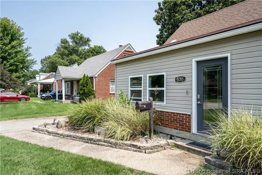 530 Kewanna Drive, Jeffersonville, IN 47130 - #3