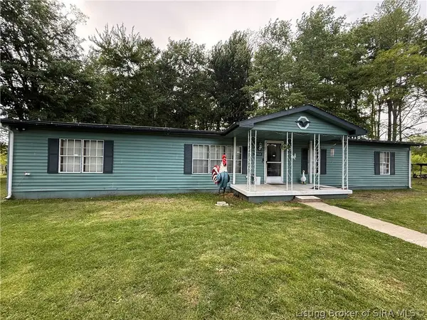 2718 N Bethlehem Road, Austin, IN 47102