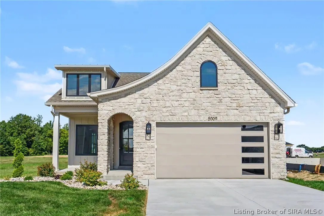 5009 Win Way, Jeffersonville, IN 47130 - #1