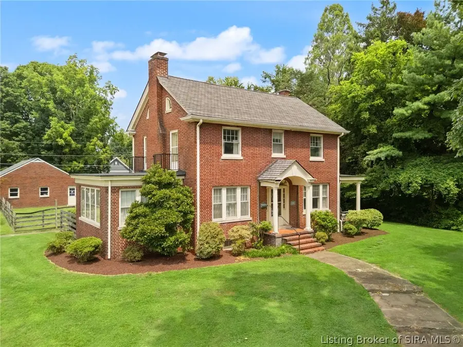 204 E High Street, Jeffersonville, IN 47130 - #2
