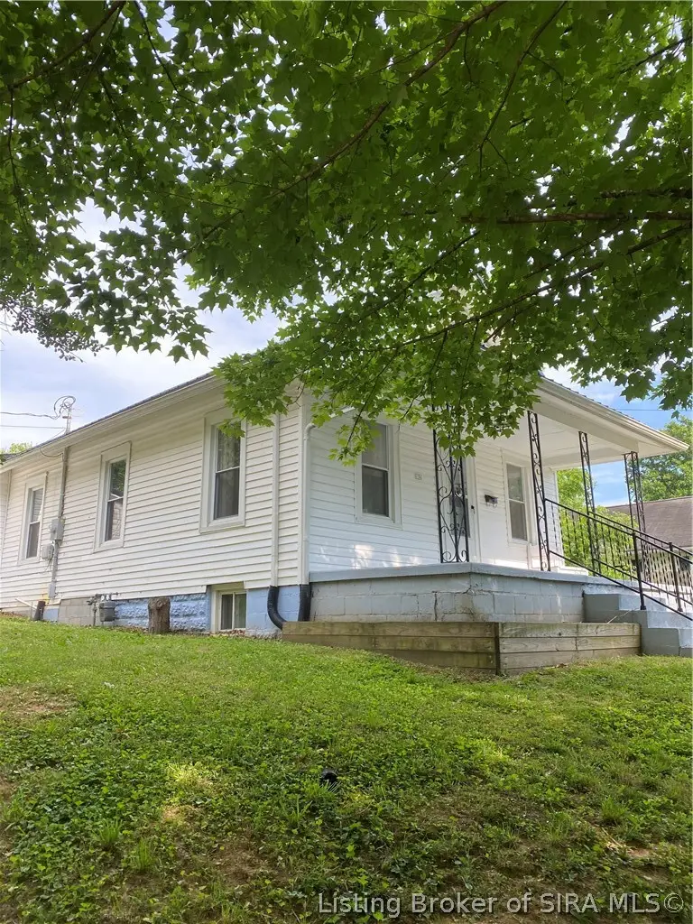 136 N Kirkham Avenue, Corydon, IN 47112 - #2
